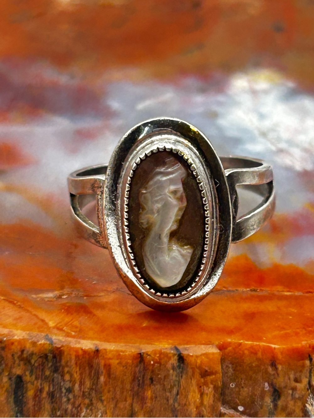 Sterling Silver Cameo Ring - Size 7